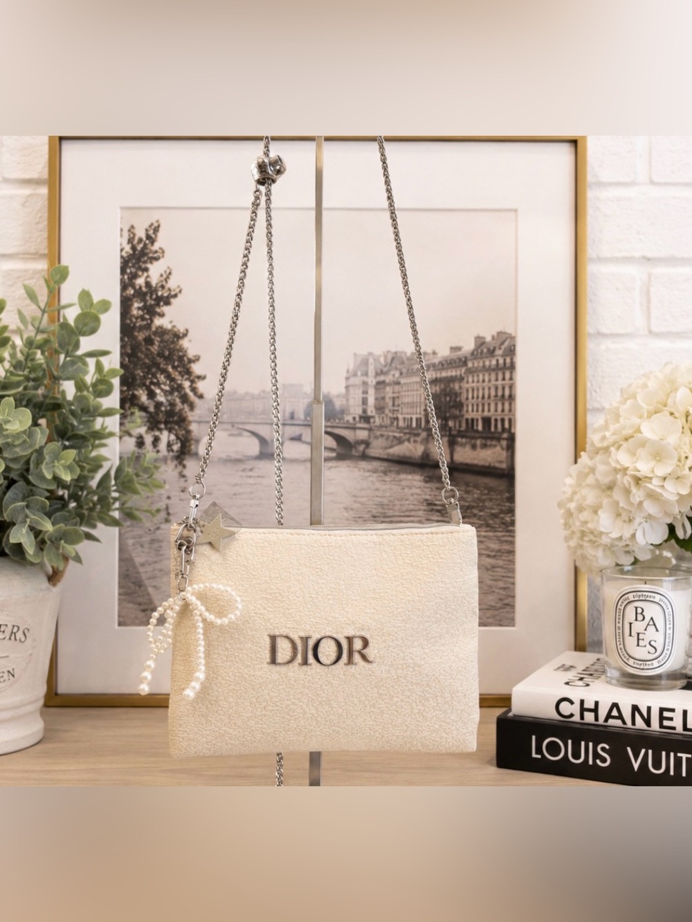 Dior silver and white Cosmetic/Beauty Bag GWP item